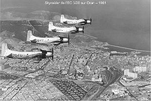 159 - ARMEE DE L'AIR EN ALGERIE 1945-1962-7 (55)